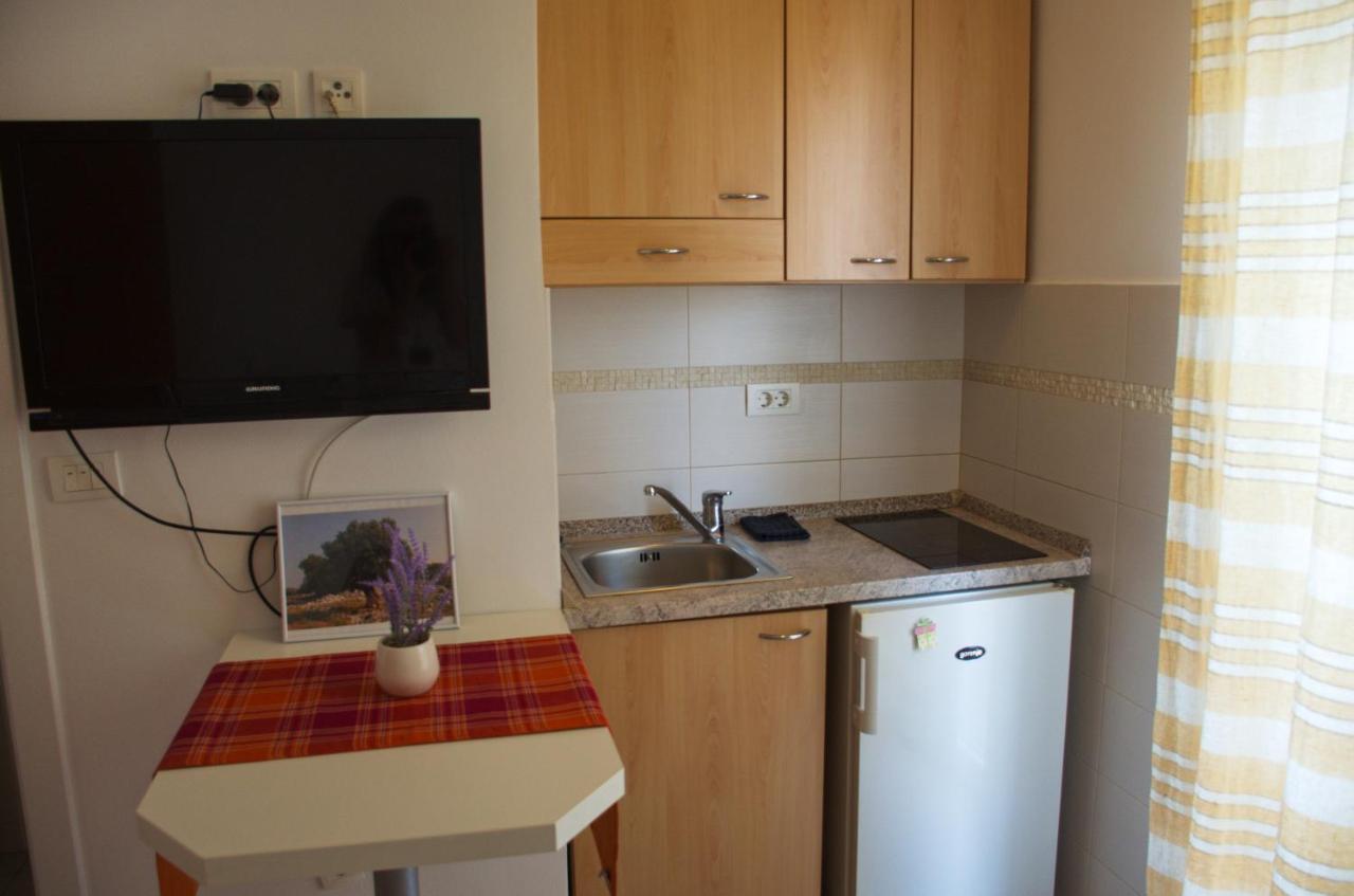 Apartments Marea 诺瓦利娅 外观 照片